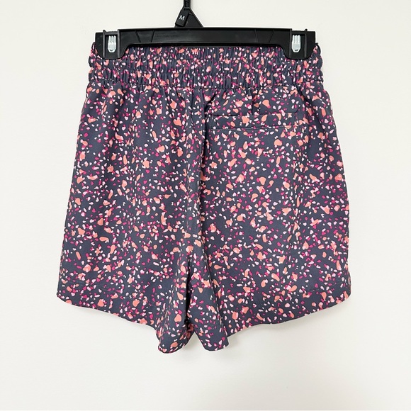 Athleta Girl Play More 3" Shorts Splatter Paint Design Drawstring Shorts size 7 - Picture 2 of 4